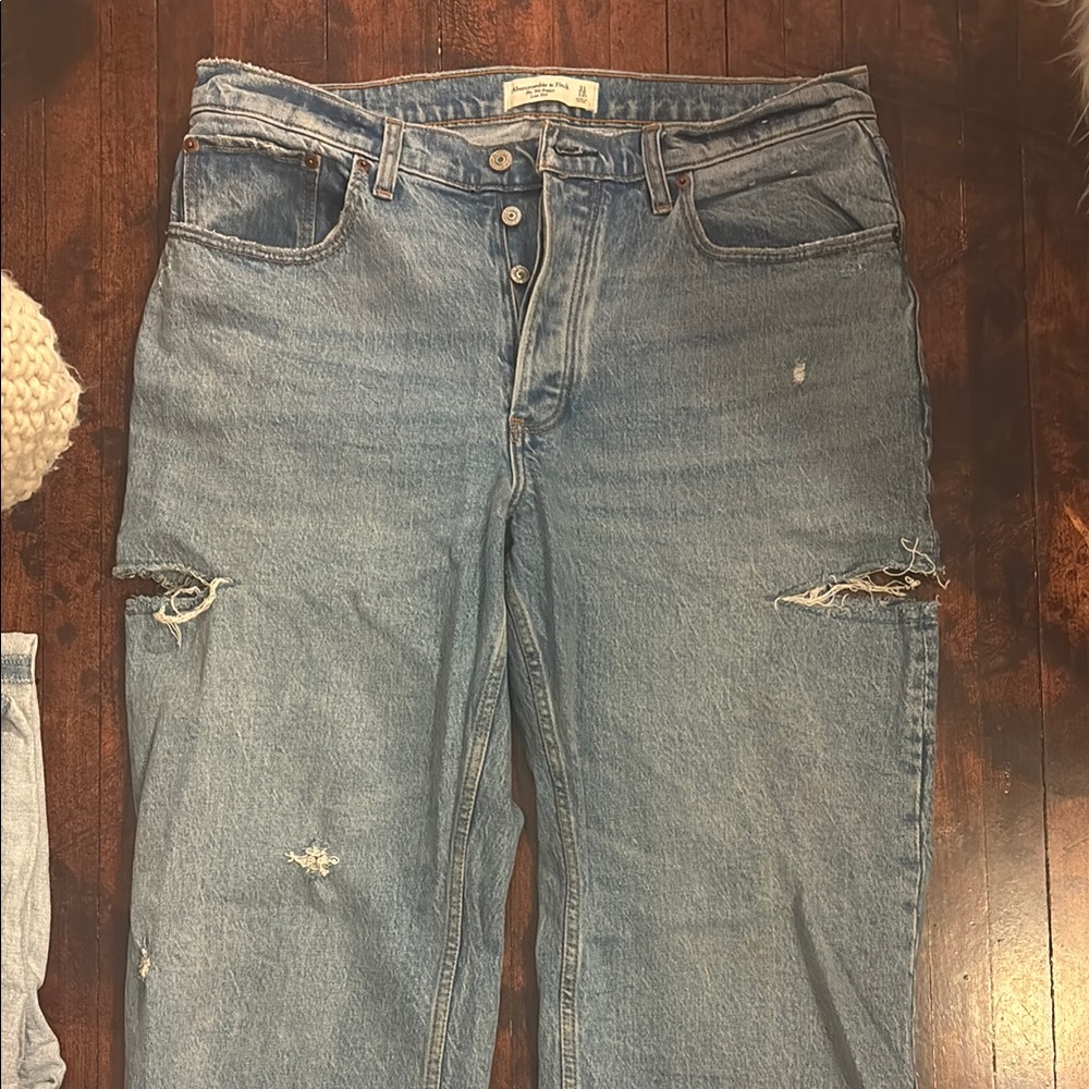 Abercrombie 90s Baggy Jeans